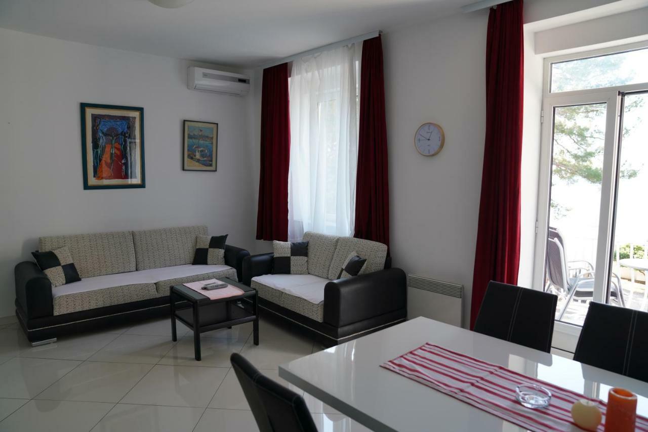 Sesar Apartments Krk - No. 2 Vinko Крк Экстерьер фото