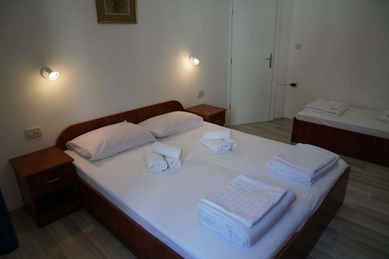Sesar Apartments Krk - No. 2 Vinko Крк Экстерьер фото